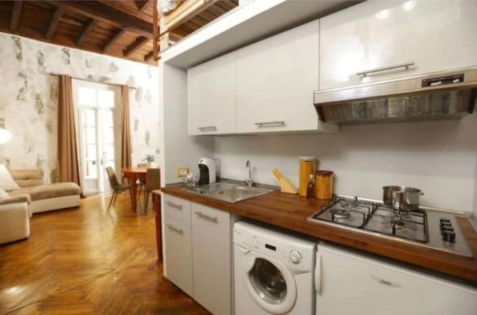 Elegante Appartamento Nel Cuore Di Torino Extérieur photo